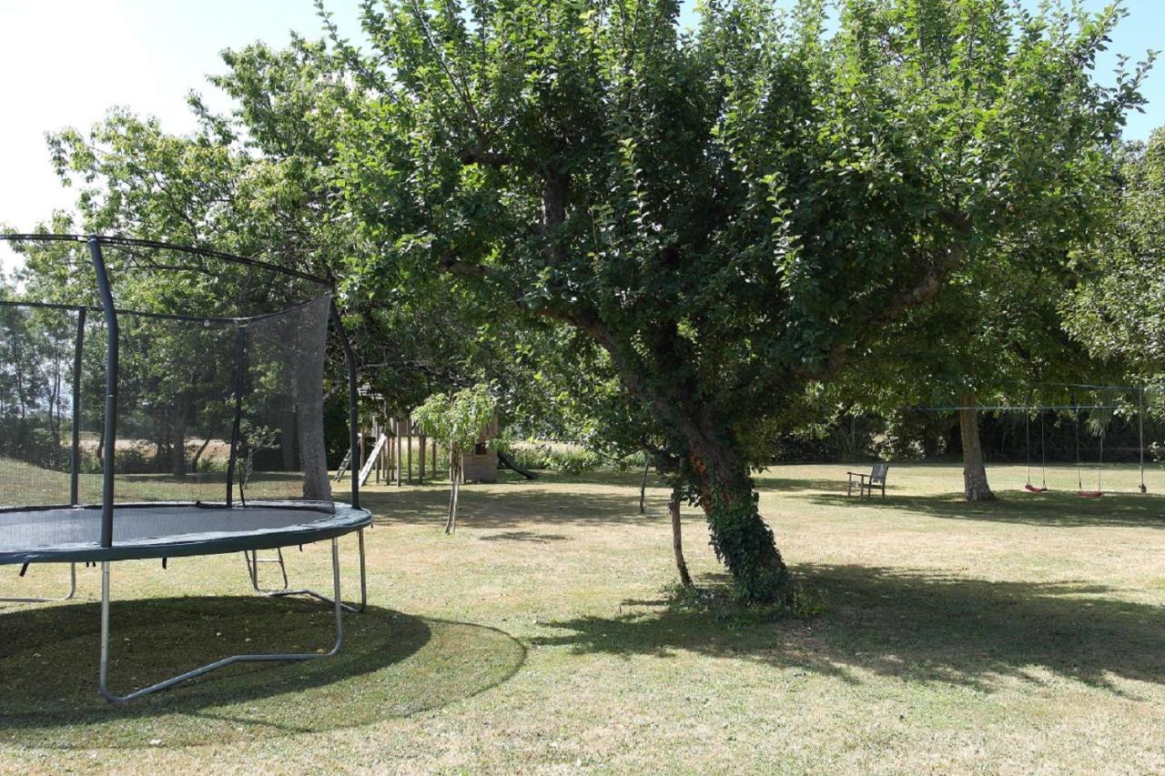 Gites Les Grandes Ecures Mons  المظهر الخارجي الصورة